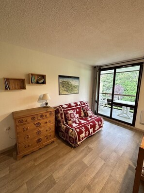 Living area - 2nd floor, balcony, tv, 26m², Villard de Lans (Villard-de-Lans)