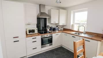 Fridge, dishwasher, electric kettle, toaster
