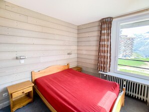 2 عدّة غرف نوم