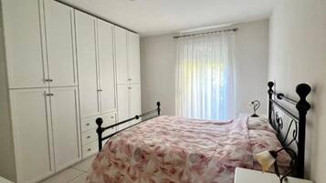 2 chambres, bureau, fer et planche Ă repasser, Wi-Fi gratuit