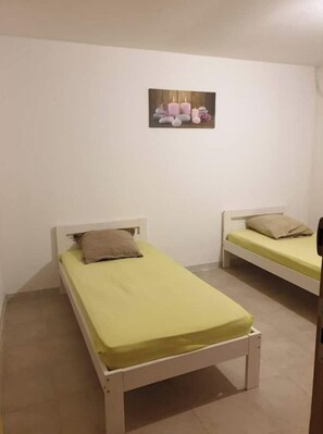 4 Schlafzimmer