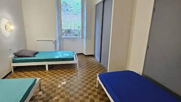 4 bedrooms