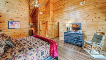Cabin, nhiều giường, ban công | 3 phòng ngủ, trang trí khác biệt