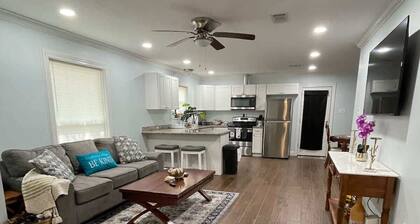Close to LSU & Health District 3BR 2BA whole House