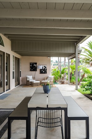 Outdoor dining