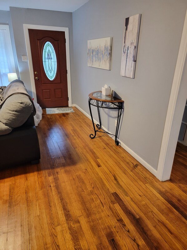 Interior - Park Hill Executive/Family Getaway (Fort Smith)