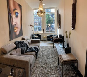 Living area - Luxery Suite Appartment Central on the Canal (Amsterdam)