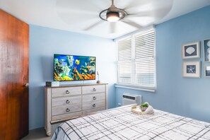 1 chambre, fer et planche à repasser, Wi-Fi gratuit, draps fournis