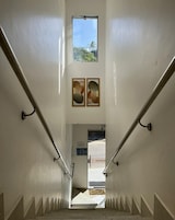Corrimãos nas escadas