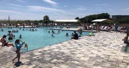Beachfront Resort 2-Bedroom - Beach Access - Tennis Pickleball - King Bed - E20