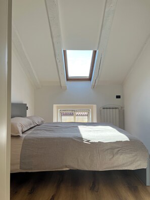 1 Schlafzimmer, Schreibtisch, Bügeleisen/Bügelbrett, kostenloses WLAN