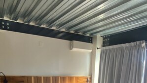 ملاءات من القطن المصري وأغطية فراش متميزة وألحفة محشوة بالريش