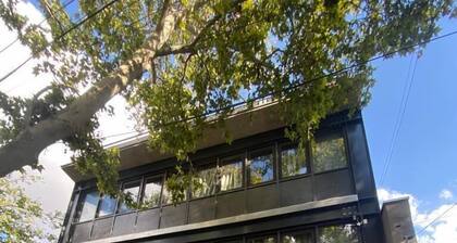 718 Rufino Petit Hotel