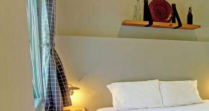 OYO 92825 Kamar Lombok