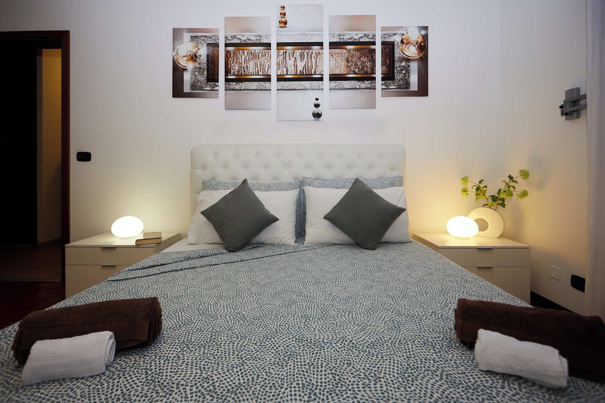 2 Schlafzimmer, Schreibtisch, Bügeleisen/Bügelbrett, WLAN