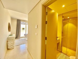 2 camere, ferro/asse da stiro, Wi-Fi