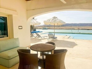 Outdoor dining - 4BR/Villa/private pool (Red Sea Governorate)