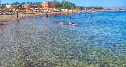 3 BR Villa W/ beach access