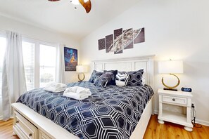 3 chambres, fer et planche à repasser, accès Internet, draps fournis