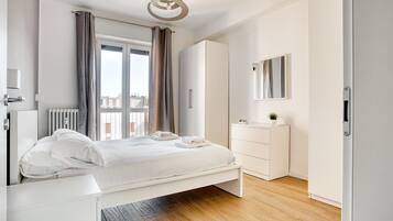 Appartement (1 Bedroom) | 1 chambre, literie de qualité supérieure, bureau