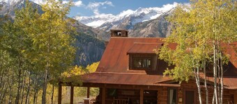 Luxury magical mountain complex at the heart of the Colorado Rocky Mountains 