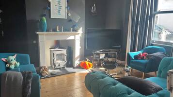 Basic House, Multiple Beds | Interior