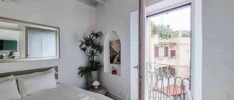 Huoneisto (1 Bedroom) | 1 makuuhuone, silitysrauta/-lauta, vuodevaatteet