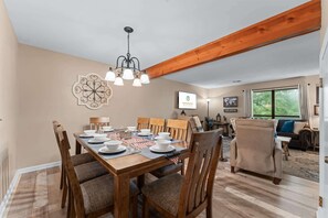 Condo, Multiple Beds, Patio, Garden View ( Mulligans Escape) | Dining - New Mulligans Escape - Community Pool (Branson)