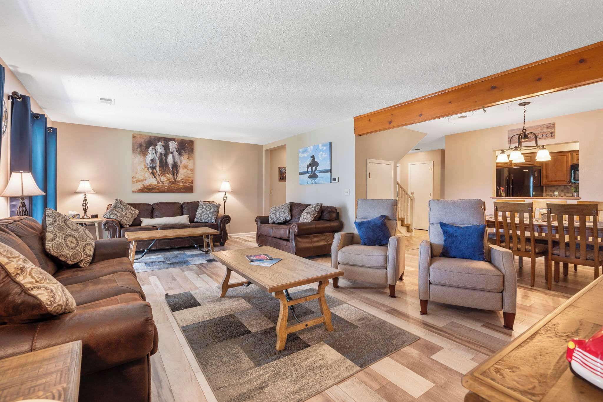 Condo, Multiple Beds, Patio, Garden View ( Mulligans Escape) | Living area