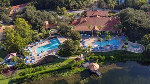 Exterior - New Enchanted Tiki Cottage Onsite Amenities (Kissimmee)
