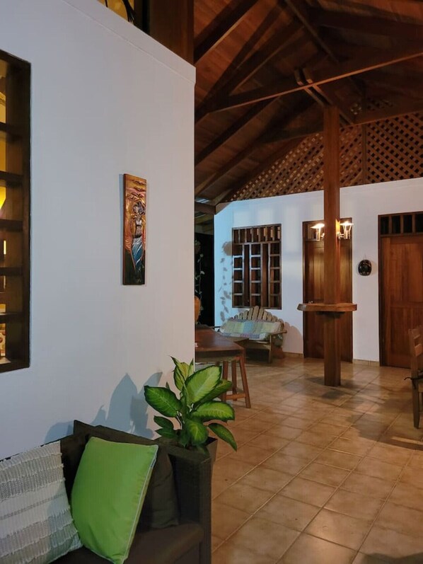 Interior - Osos Caribeños 10min walking to the beach (Puerto Viejo de Talamanca)