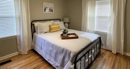 Walk to Expo: Clean, Cozy, and Pet Friendly