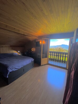 4 sovrum, strykjärn/strykbräda, wi-fi och sängkläder