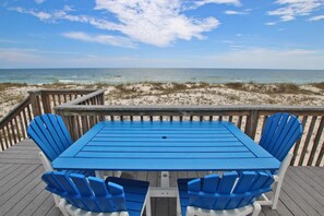 House, Multiple Beds (Klitzke House) | Property grounds