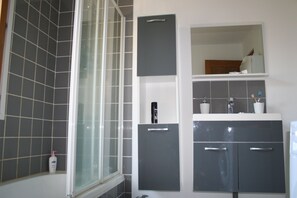 Hair dryer, bidet, towels