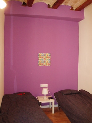 2 bedrooms, iron/ironing board, WiFi, bed sheets - Calatrava. (VALENCIA)