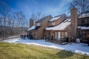 Exterior - The Galena Getaway  Townhouse in Galena Territory (Galena)