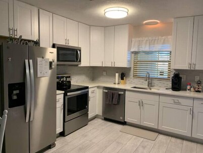 Coastal Retreat Near BEACH
