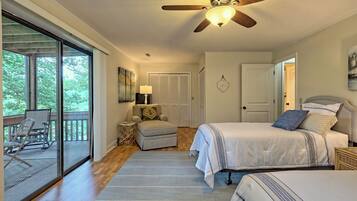 2 bedrooms, desk, iron/ironing board, free WiFi