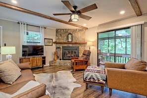 Smart TV, fireplace, music library, printers