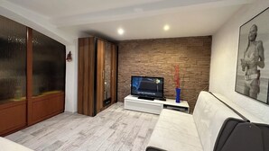 Apartment | Bahagian dalam