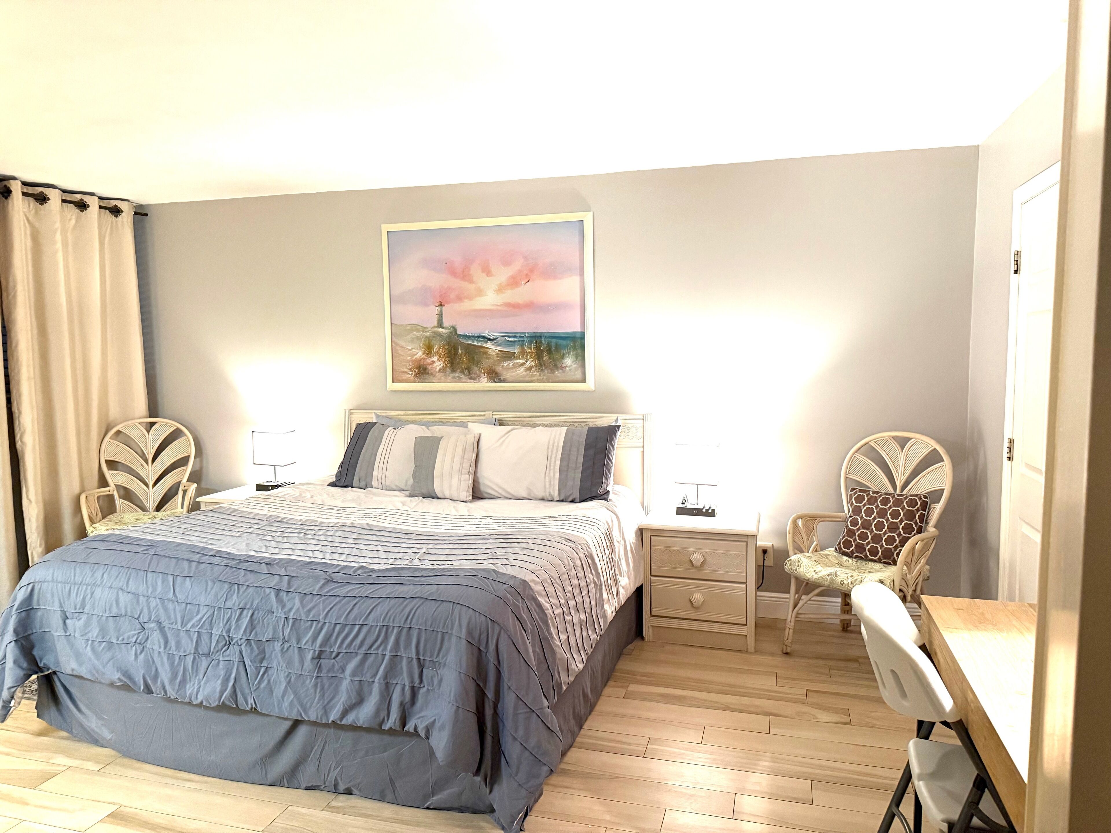 2 bedrooms, desk, free WiFi, bed sheets