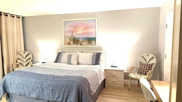 2 bedrooms, desk, free WiFi, bed sheets