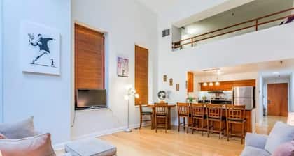 Downtown loft apartment in the heart of downtown New Haven.