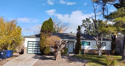 3BR, 1 & 3/4 BA, 1 Car Garage Newly Remodeled House in NEHT's