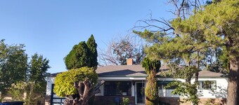 3BR, 1 & 3/4 BA, 1 Car Garage Newly Remodeled House in NEHT's