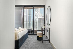 2 chambres, fer et planche à repasser, Wi-Fi gratuit, draps fournis