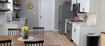 The Bird's Nest - 2 bedroom House