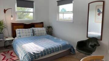 2 Schlafzimmer, Schreibtisch, Bügeleisen/Bügelbrett, kostenloses WLAN