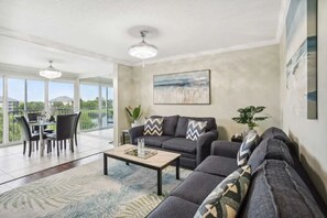 تلفزيون ذكي